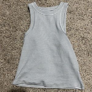 old navy striped tank// size small